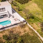 Hillside Rest