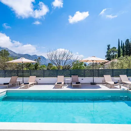 Hillside Rest ヴィラ *