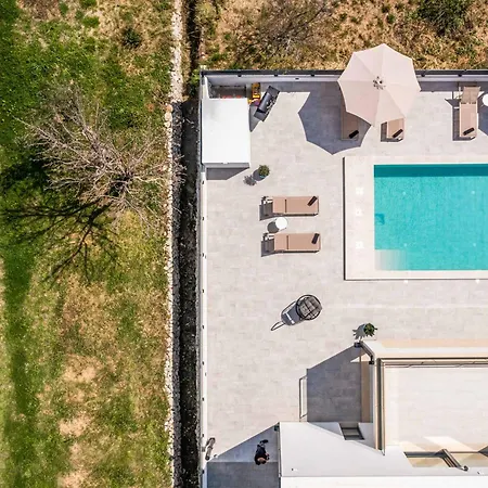 Hillside Rest ヴィラ *